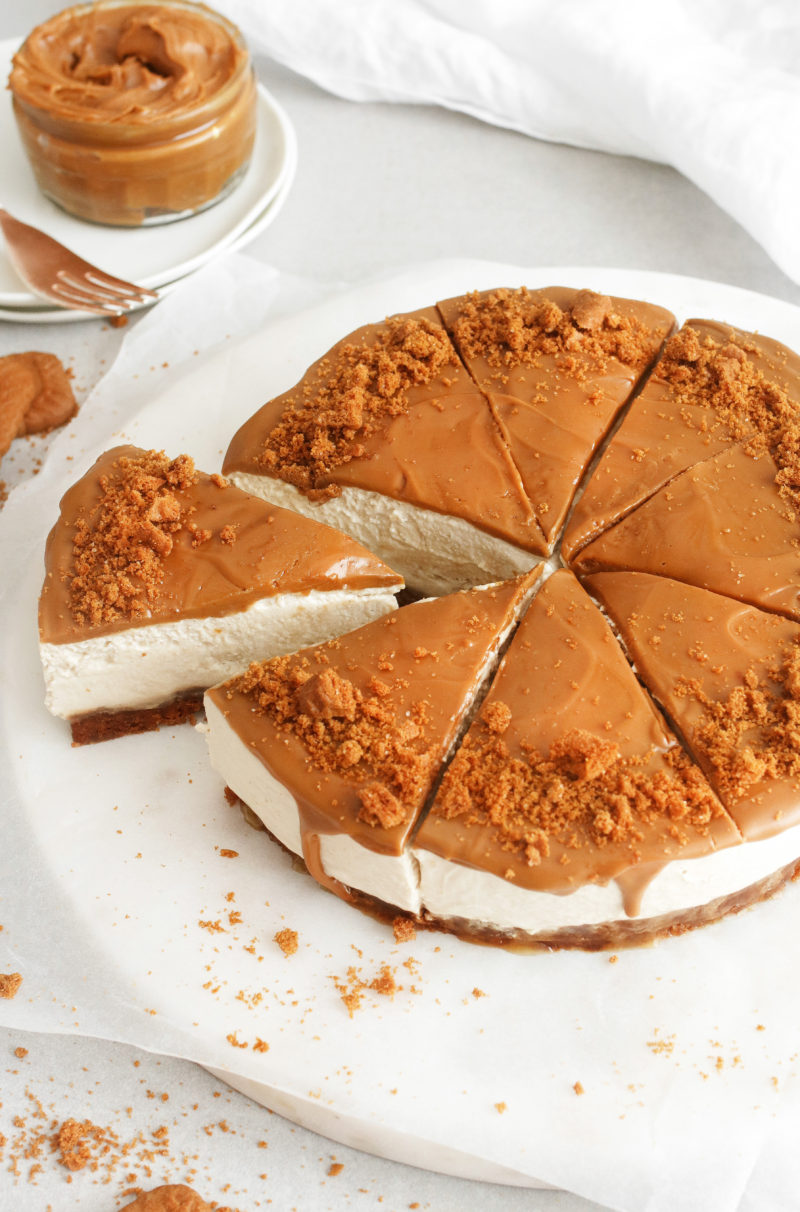 Vegan Lotus Biscoff cheesecake