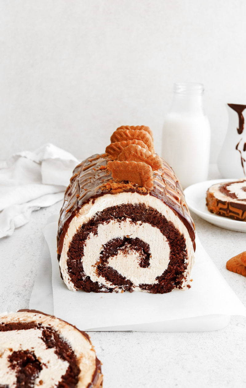 Vegan Biscoff Swiss Roll