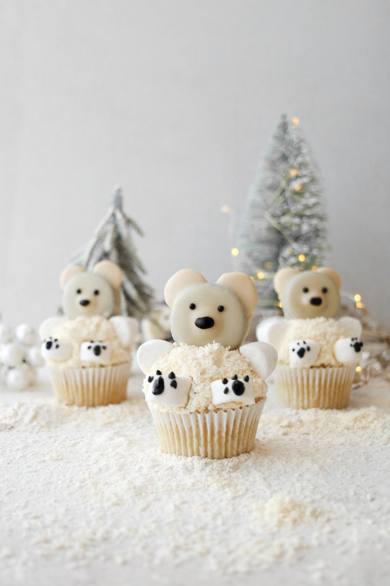 Easy Polar Bear Cupcakes