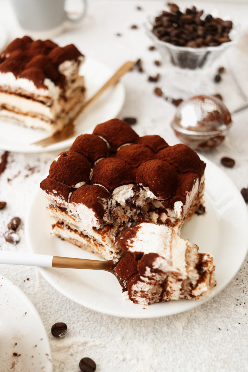The BEST Vegan Tiramisu