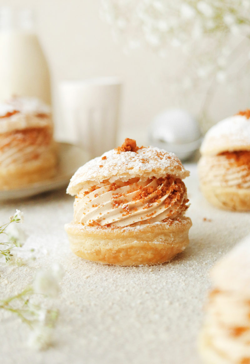 Vegan Biscoff Cream Puffs