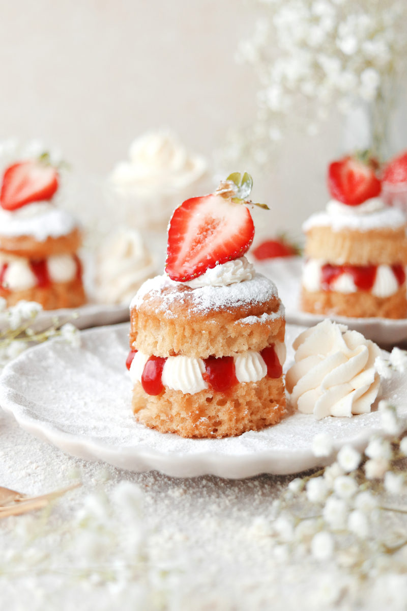 Vegan Mini Victoria Sponge Cakes