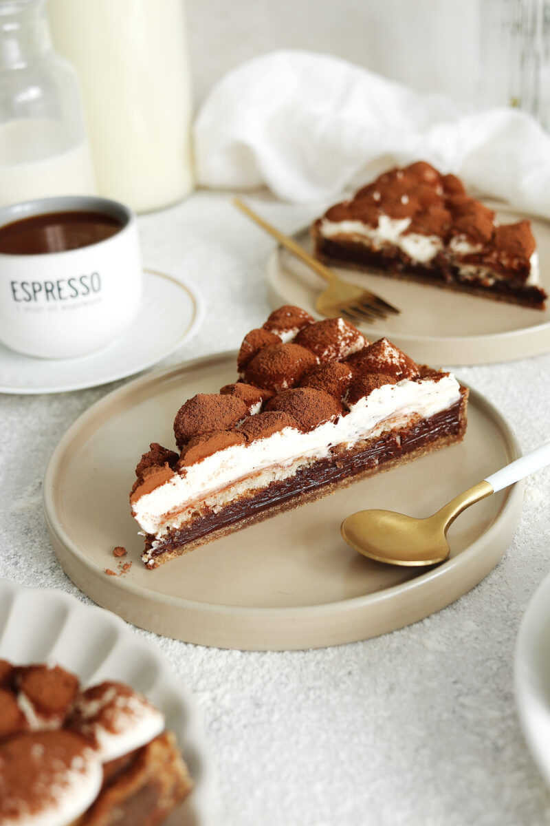Easy Vegan Tiramisu Tart