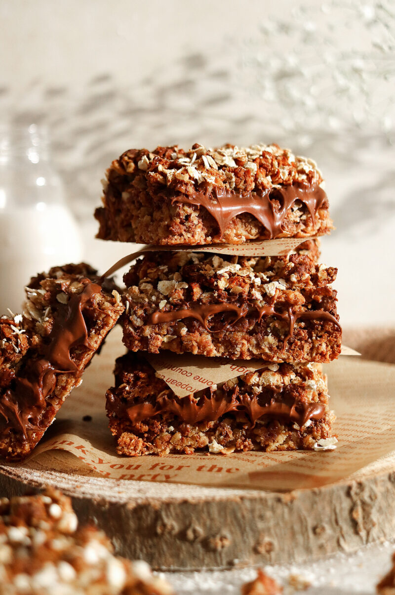 Easy Chocolate Oat Bars