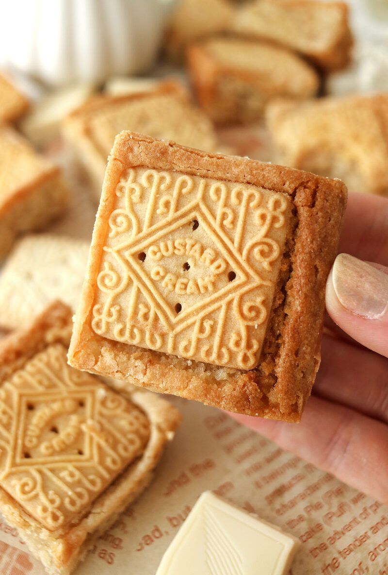 Vegan Custard Cream Blondies