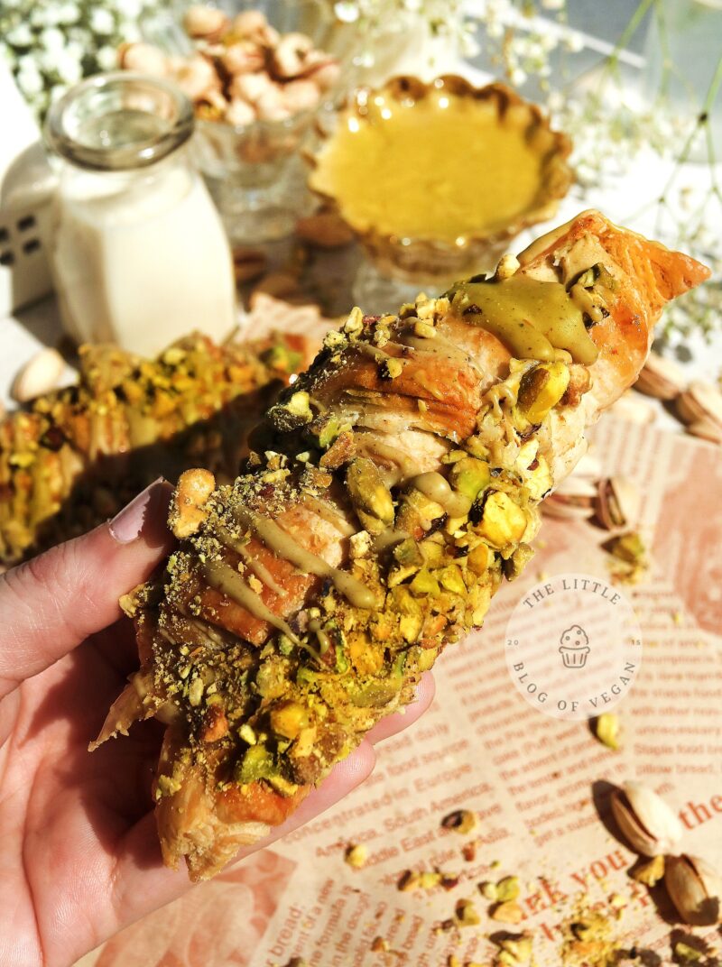 Vegan Pistachio Cream Croissants