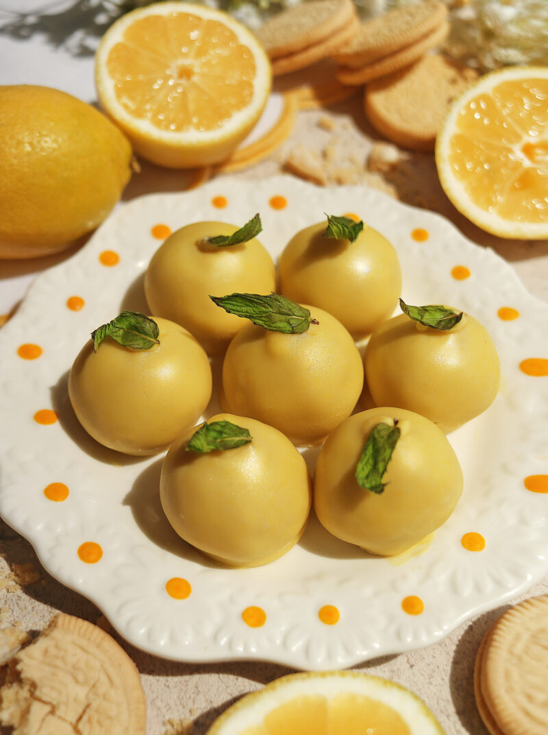 No-Bake Lemon Truffles