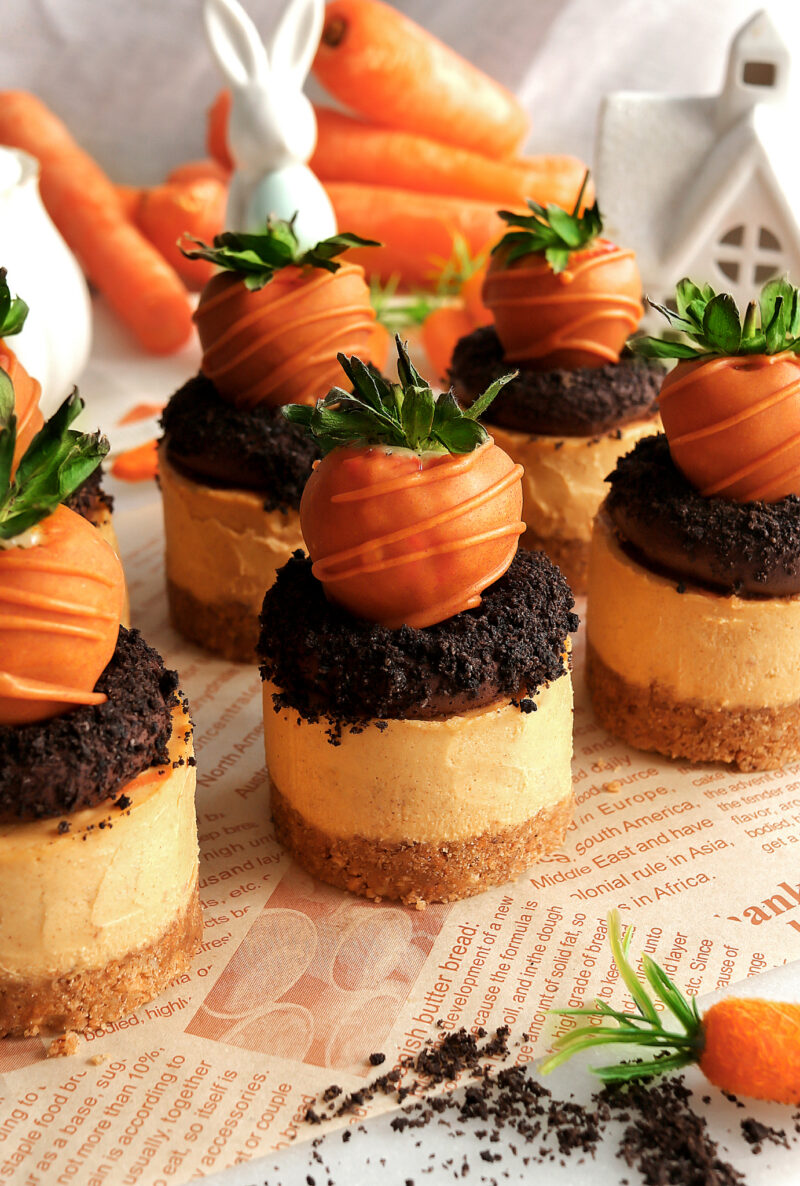Mini No-Bake Carrot Cake Cheesecakes